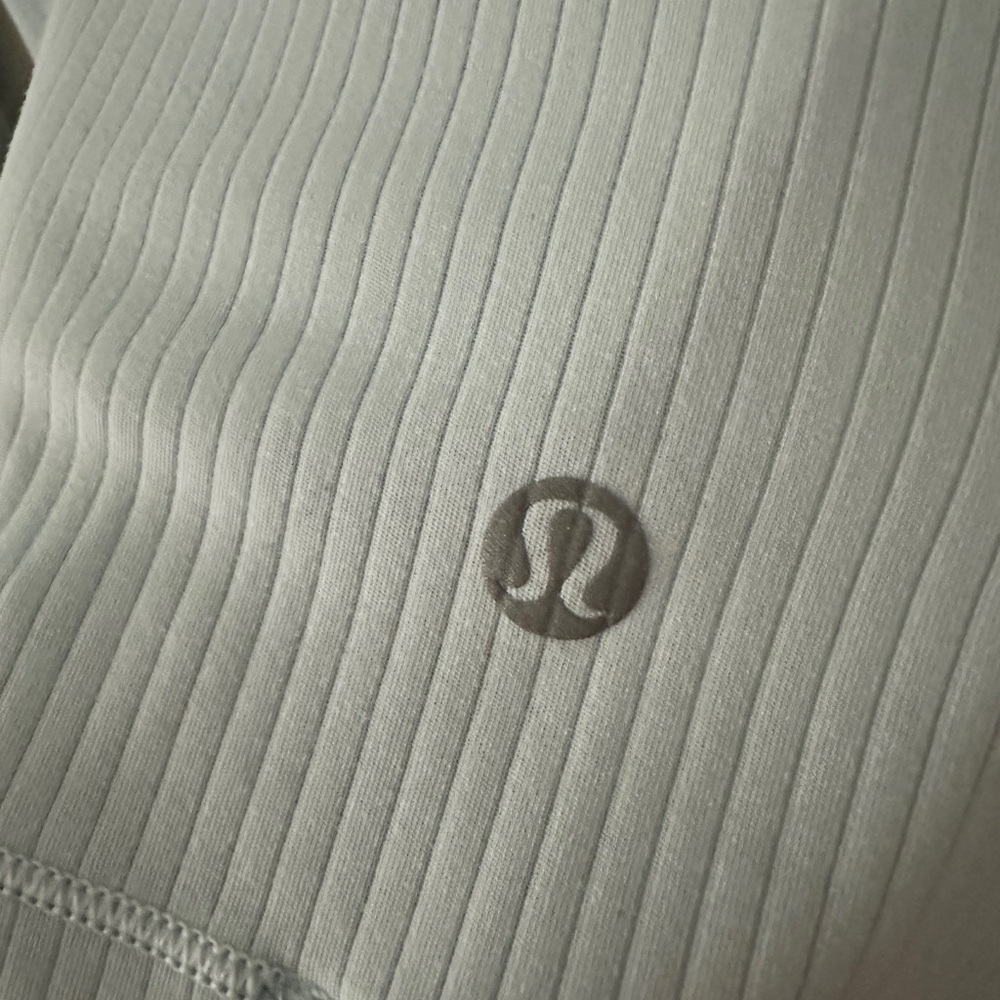 Lululemon Icy Blue Ribbed Rulu Long Sleeve Running or Training Top - Picture 6 of 7